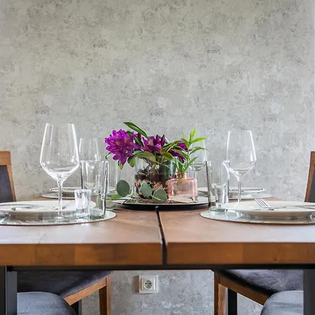 Park C5-z Dostepem Do Basenu, Sauny, Jacuzzi, Silowni Daire